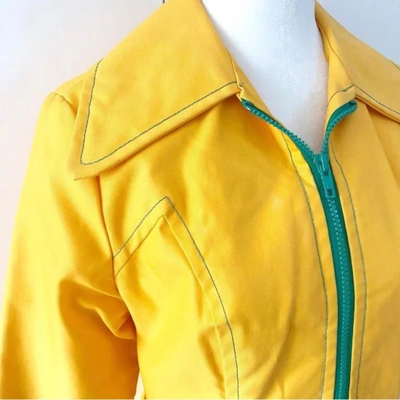 Vintage Yellow Floral Detail Rain Jacket - Picture 2 of 4